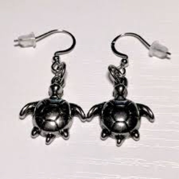 Jewelry - Handmade Silver Turtle Dangle Earrings